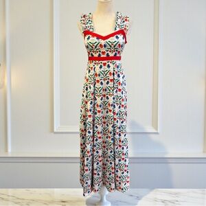 New! Emily McCarthy floral Maxi Dress Size Small